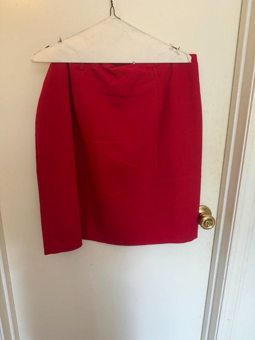 Bentley Bright Red Single Breasted Suit with Skirt W 2X - Picture 2 of 10